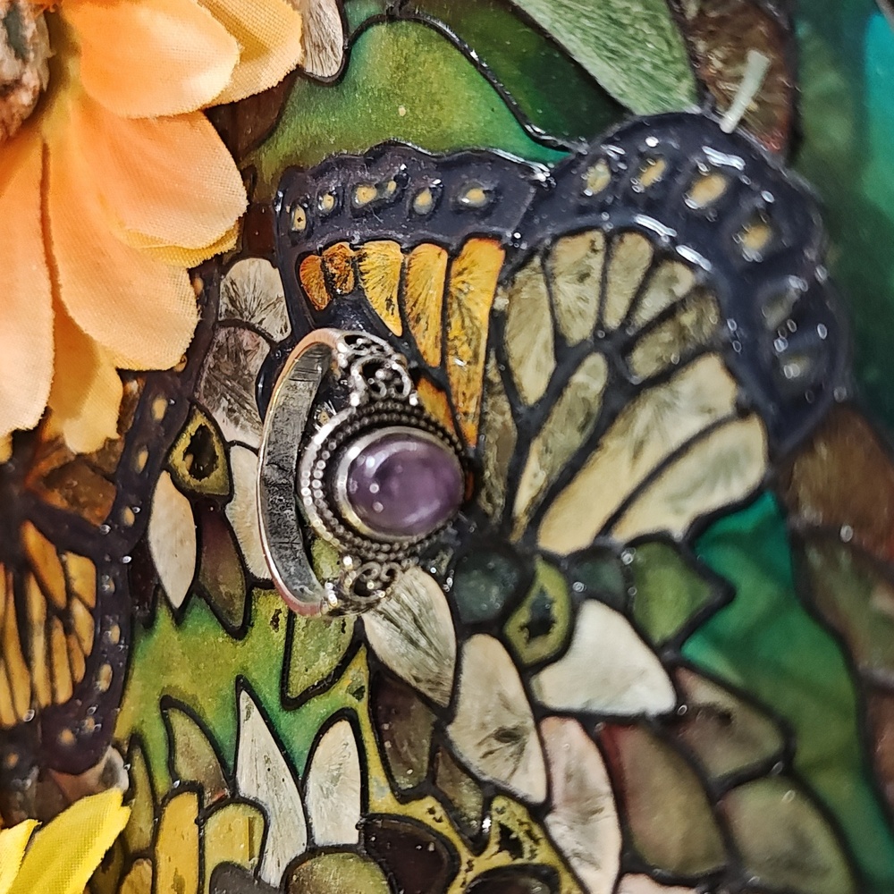 Amethyst Gemstone Ring - Size 8 - image 3